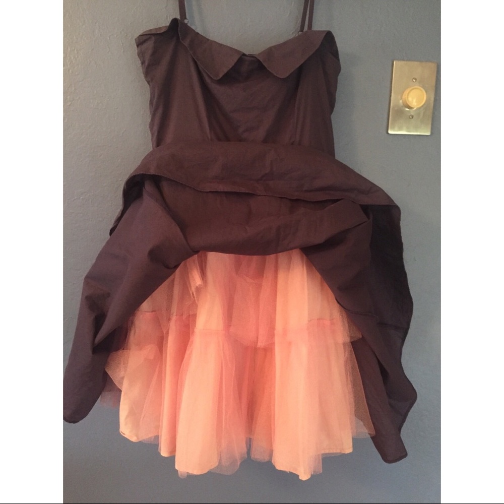 Super fun twirly dress from Johnie b (Boden) 👗